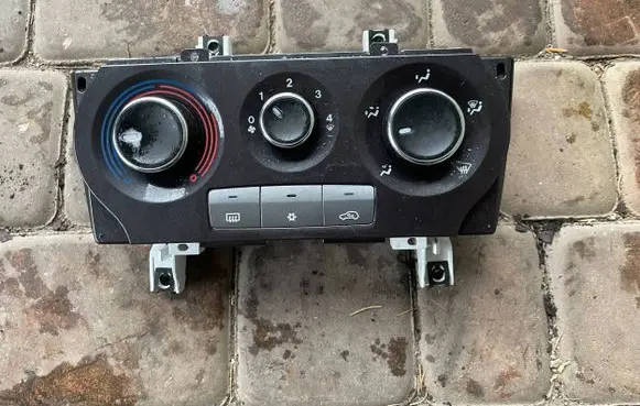 Fiat Bravo Climate control unit 5G7846100 F2412B119