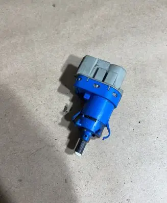 Brake pedal sensor switch
