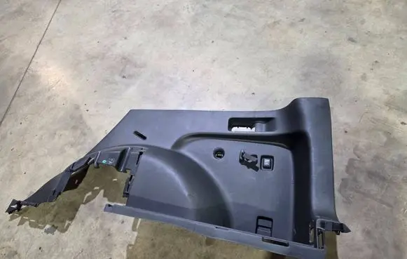 Honda CR-V Trunk/boot side trim panel 84610T1GEOM20