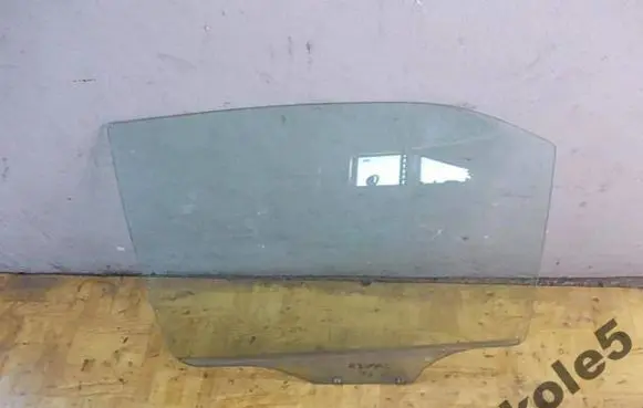 Mitsubishi Lancer Evolution Rear door window glass