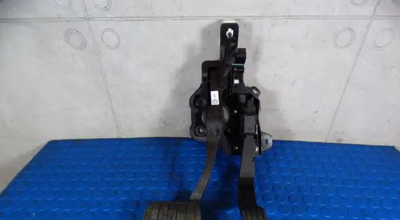 Opel Corsa F Brake pedal 9824305280 84MP9C2054663 9827704480