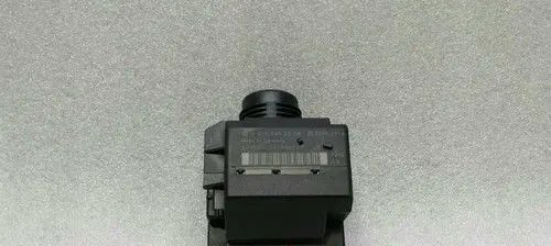 Mercedes-Benz CLS C219 Air suspension control unit module (rear) A2115452508