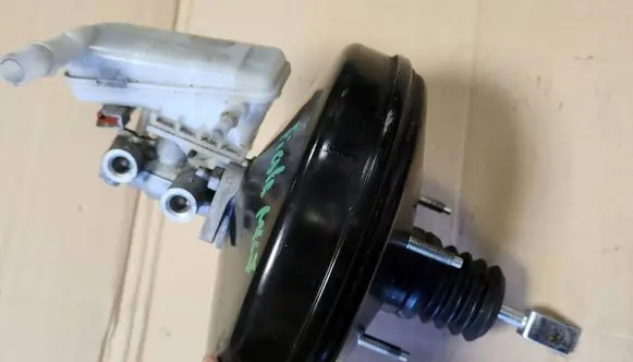 Ford Fiesta Brake booster 8V51-2B195-GD