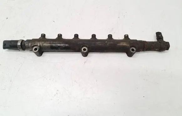 Fuel main line pipe