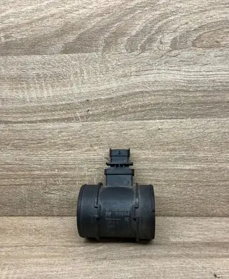 Opel Astra H Mass air flow meter 55350048 0281002618