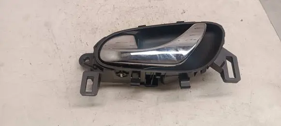 Nissan Pulsar Front door interior handle 806714EA0A