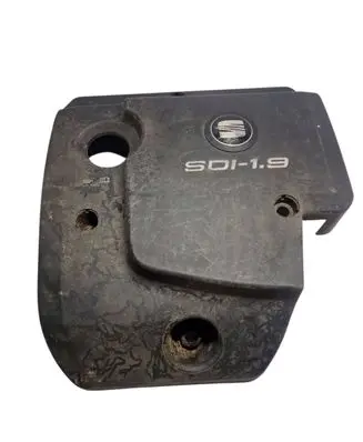 Engine cover (trim)