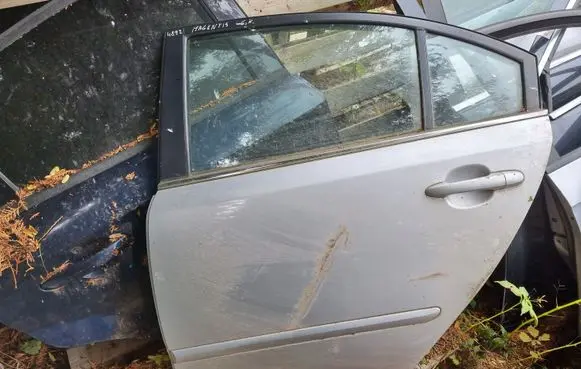 KIA Magentis Rear door NOCODE