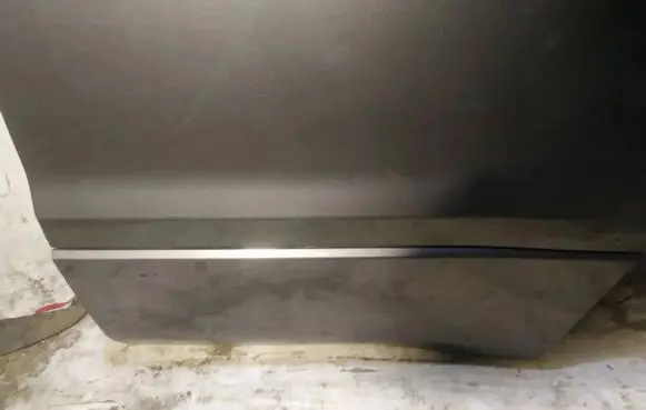 Suzuki Grand Vitara II Rear door trim (molding)