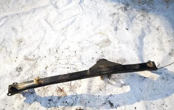 Volvo S80 Engine mount bracket