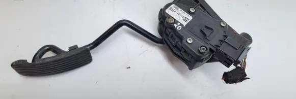 Opel Zafira A Accelerator throttle pedal 9158010BM