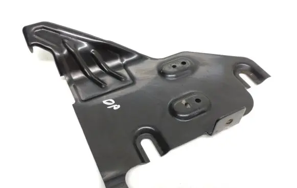 Volkswagen PASSAT B7 Webasto auxiliary heater mount bracket 3C0815948