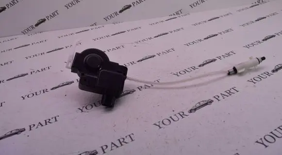 Lexus GS 300 350 430 450H Fuel cap release pull handle 