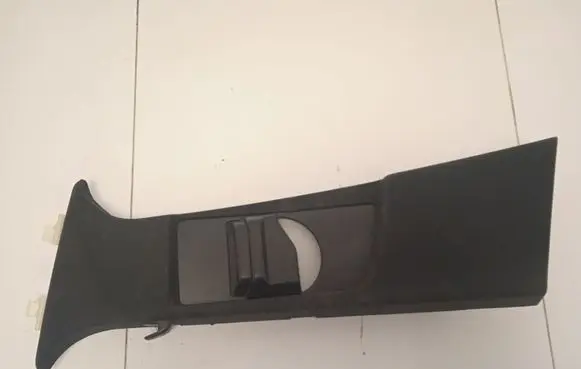 Mercedes-Benz E W212 (B) pillar trim (top) A2126900330