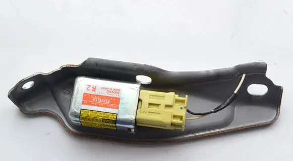 Lexus GS 300 350 430 450H Airbag deployment crash/impact sensor 8983330020