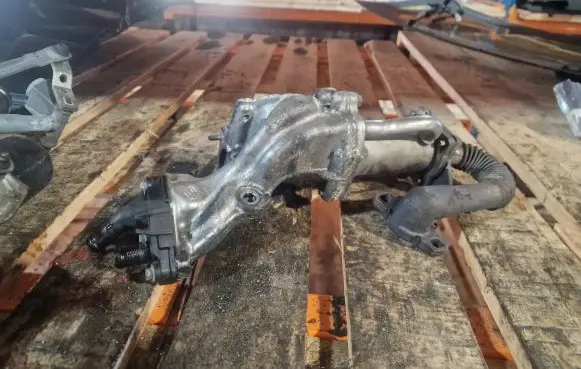 EGR valve cooler