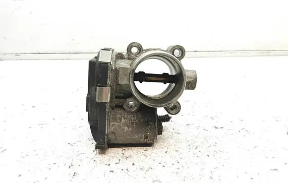 Opel Astra K Electric throttle body valve 55570009DB 555700090R
