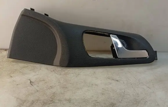 Skoda Octavia Mk1 (1U) Front door interior handle 1U0837248B