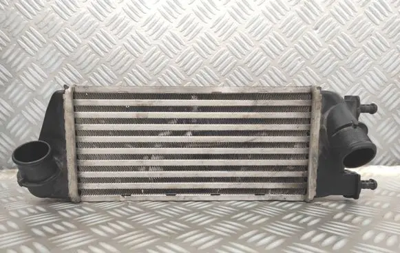 Ford Ka Intercooler radiator 878353000