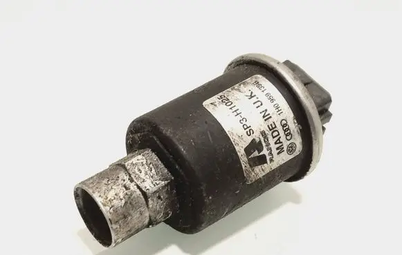 Volkswagen Multivan T4 Air conditioning (A/C) pressure sensor 1H0959139B SP3H1025