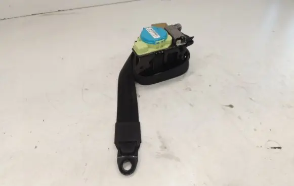Audi A5 8T 8F Front seatbelt 8T0857705