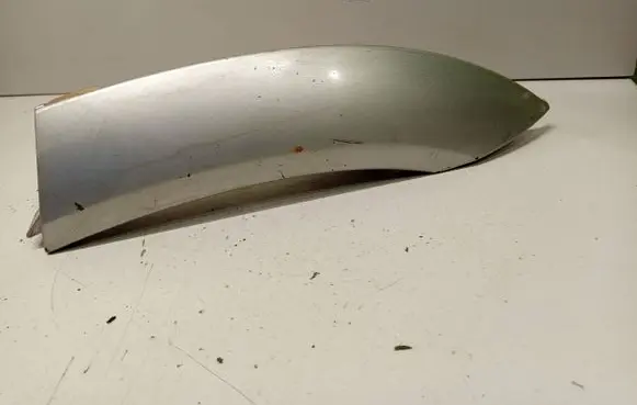 Suzuki Grand Vitara I Fender trim (molding) 7767065DA0