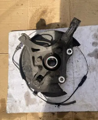 Chevrolet Orlando Front wheel hub 