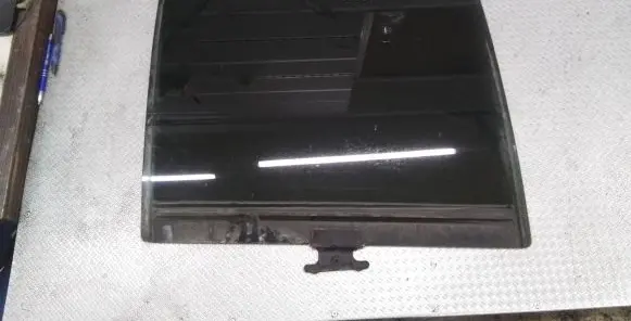 Chrysler Pacifica Rear door window glass