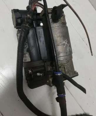 Audi A6 S6 C5 4B Air suspension compressor/pump 