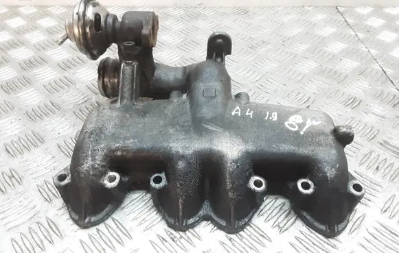Audi A4 S4 B5 8D Intake manifold 028129713K