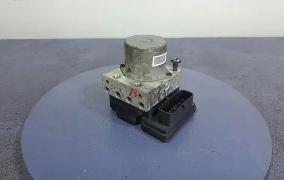 Hyundai i30 ABS Pump 58900A6230