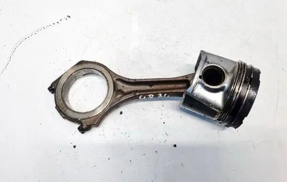 Skoda Superb B5 (3U) Piston with connecting rod 059J
