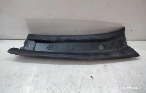 Mercedes-Benz GL X166 Other trunk/boot trim element A1666900464