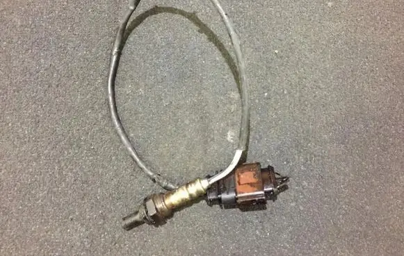 Volkswagen Polo Lambda probe sensor 03d906265
