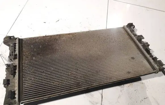 Ford C-MAX I Coolant radiator