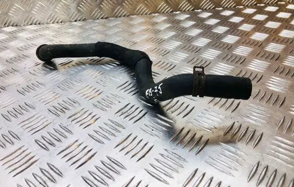 Mercedes-Benz C W204 Engine coolant pipe/hose A204501182