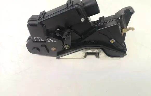 BMW 3 E46 Front door lock FTL241 0432