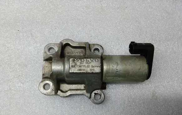 Volvo XC90 Camshaft vanos timing valve 34711502
