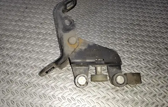 Opel Combo C Sliding door middle roller runner 24403082