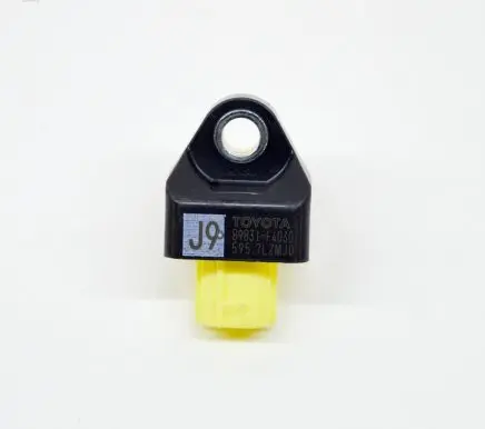 Toyota C-HR I Airbag deployment crash/impact sensor 89831F4030