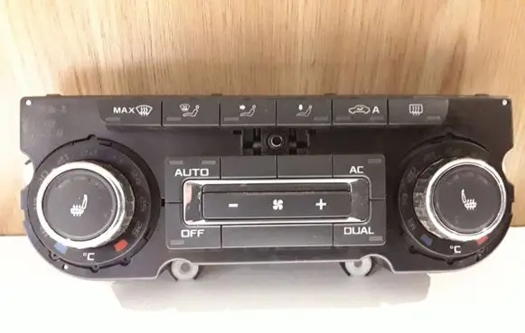 Skoda Octavia Mk2 (1Z) Climate control unit 3T0907044AS