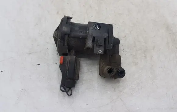 Chrysler Pacifica Vacuum valve NOCODE