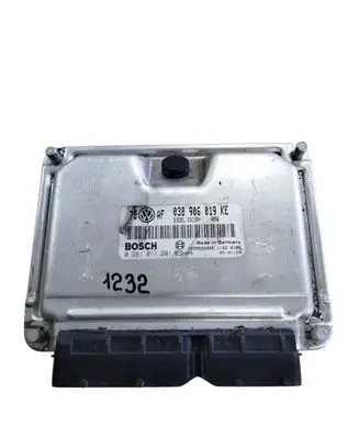 Audi A6 S6 C5 4B Engine control unit/module 038906019KE 0281011201 0281011262