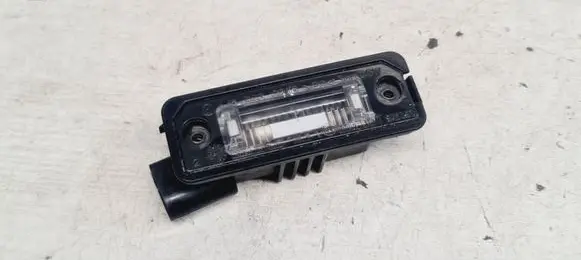 Volkswagen Golf V Number plate light 3D0943021A 1J6943022B