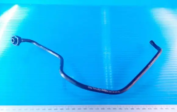 Audi A6 S6 C7 4G Engine coolant pipe/hose 4G0121081