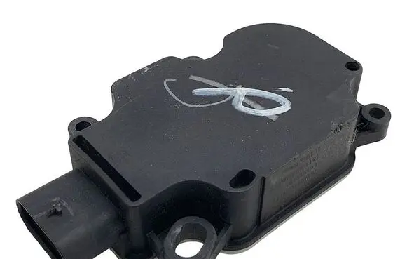 Tesla Model S Other exterior part A24011023112