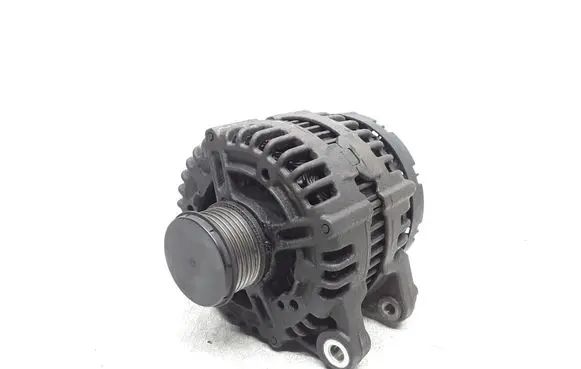 Volvo V70 Generator/alternator 7G9N10300EA 0121615028