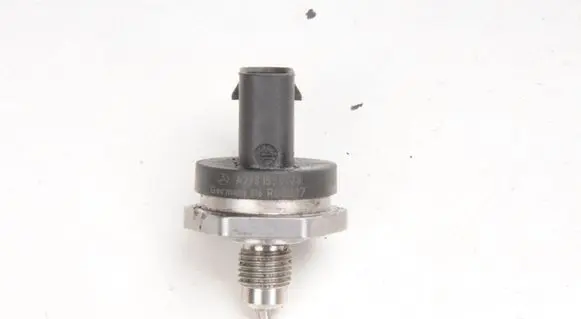 Mercedes-Benz GLE (W166 - C292) Fuel pressure sensor A2781530728