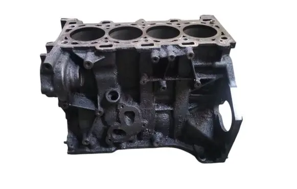 Opel Vivaro Engine block M9R