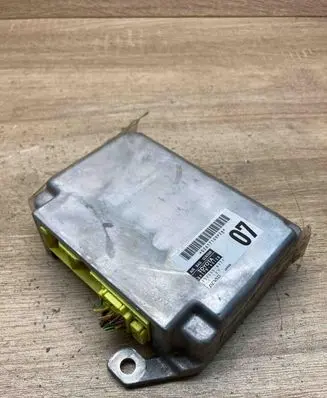 Toyota Land Cruiser (J120) Airbag control unit/module 8917060120 1523006171